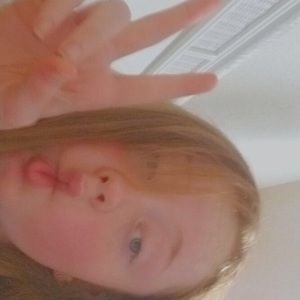 Meet your Posher, Abi